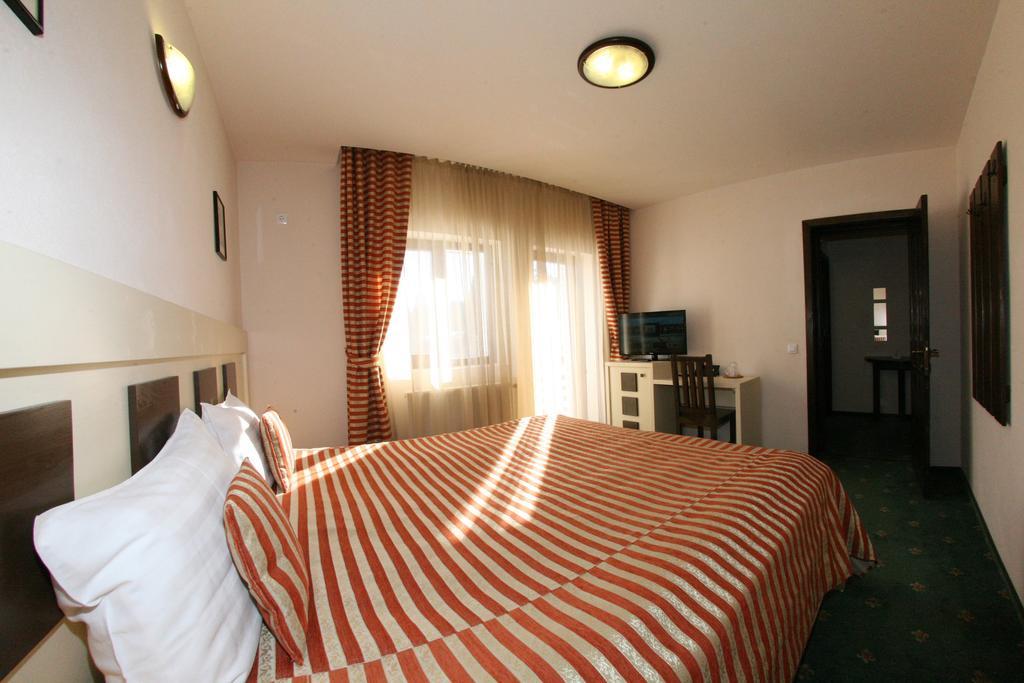 Hotel Draga Maria Предеал Екстериор снимка